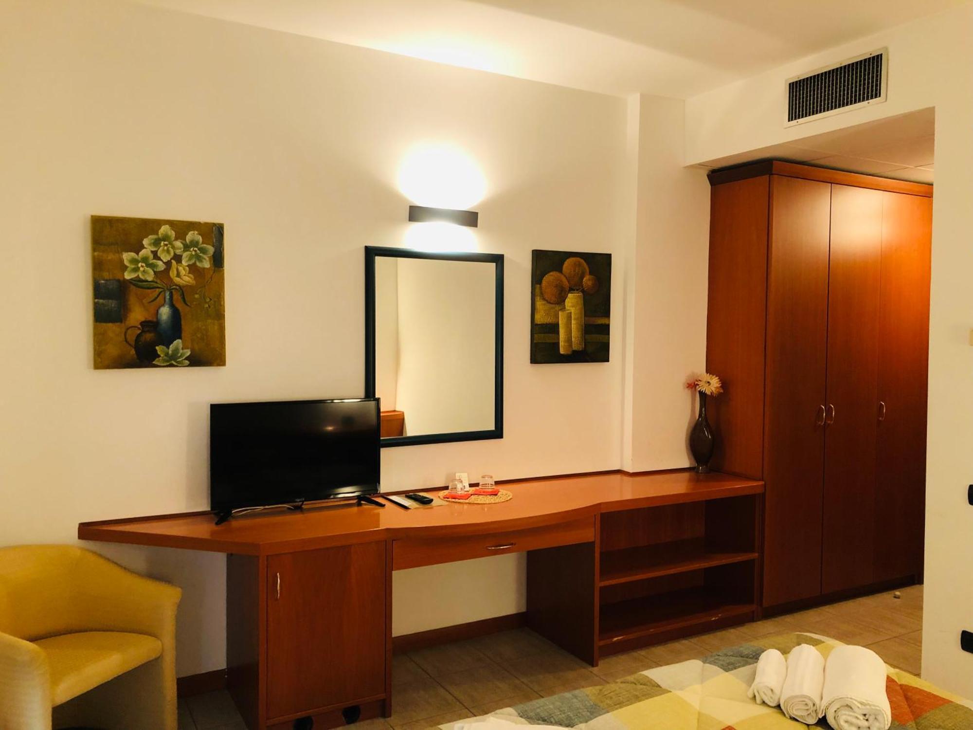 Hotel Softwood Recanati Kültér fotó